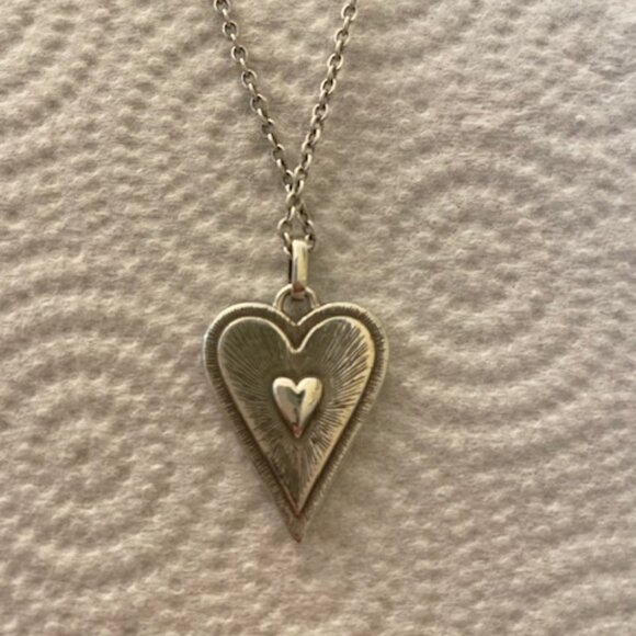 Brighton Dazzling Love Black Pendant Necklace NWT - Picture 6 of 8